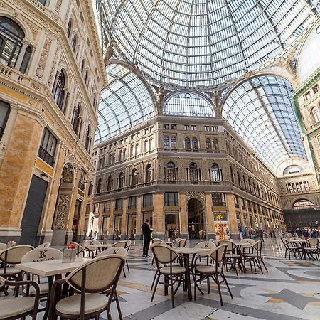 Le 4 Stagioni Napoli Centro Hotel Екстериор снимка